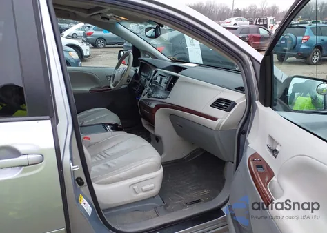 2012 Toyota Sienna Xle V6 8 Passenger из США, поврежденный, VIN 5TDYK3DC9CS221648